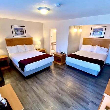 Silver Star Motel Вернон Экстерьер фото